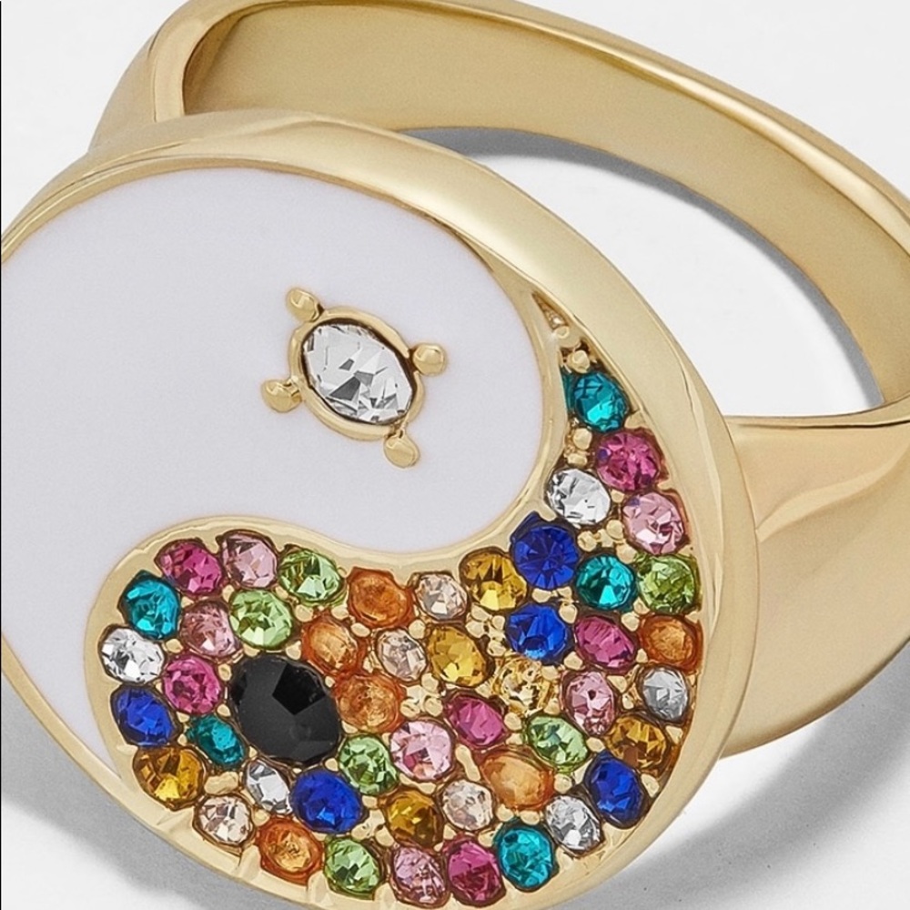 Women’s ring